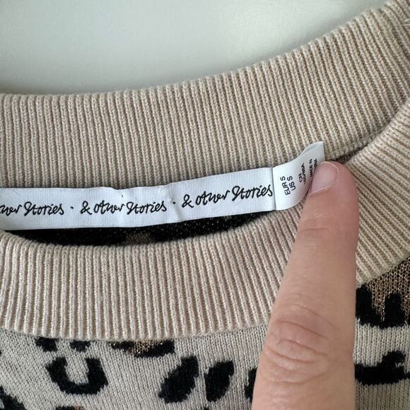 & Other Stories Wool Animal Print Crew Neck Sweater Small - Picture 5 of 5